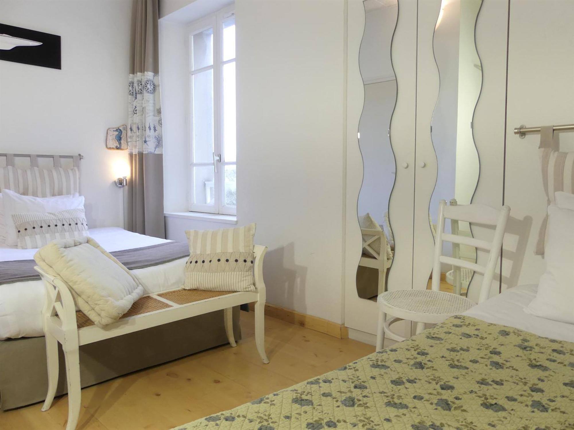 Hotel Aux Tamaris - Vue Mer รอสกอฟ ห้อง รูปภาพ